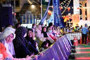 BIB: 
                            <button type="button" onclick="openModal(21897190)" class="btn btn-primary btn-sm float-right btn-popup" data-toggle="modal" data-target=".modal-high-quality">
                        <i class="fas fa-shopping-cart"></i> Add to Cart
                    </button>
                                            <button type="button" onclick="isThisMe(21897190, true)" class="btn btn-success btn-sm float-right btn-popup btn-isme hidden" data-toggle="tooltip" data-placement="bottom" title="นี่คือรูปของคุณใช่ไหม คลิกที่นี่เพื่อเอาเข้าอัลบั้ม">
                        <i class="fas fa-plus"></i> Add to album
                    </button>
                    <button type="button" onclick="isThisMe(21897190, false)" class="btn btn-warning btn-sm float-right btn-popup btn-isnotme hidden">
                        <i class="fas fa-ban"></i> Remove from album
                    </button>